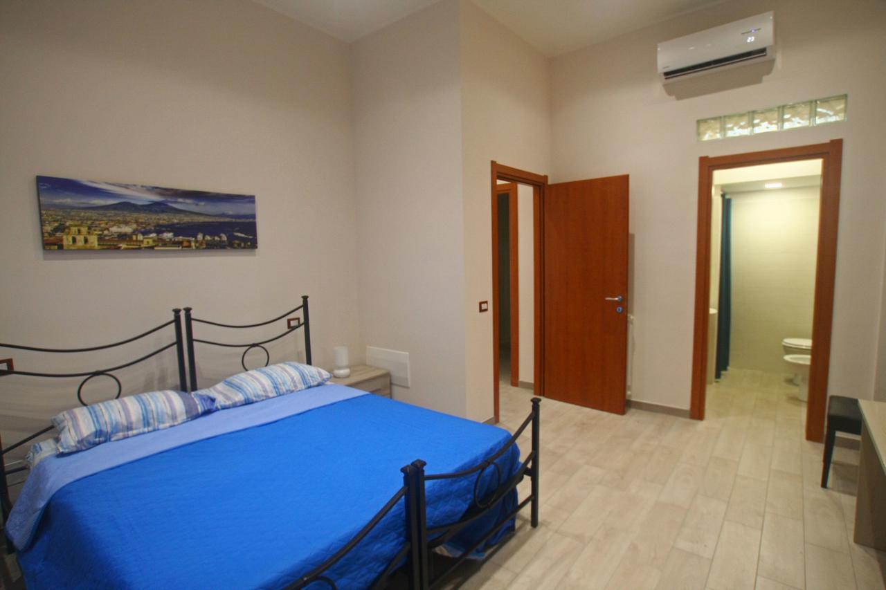 Casa Fedora Bed & Breakfast Napoli Dış mekan fotoğraf