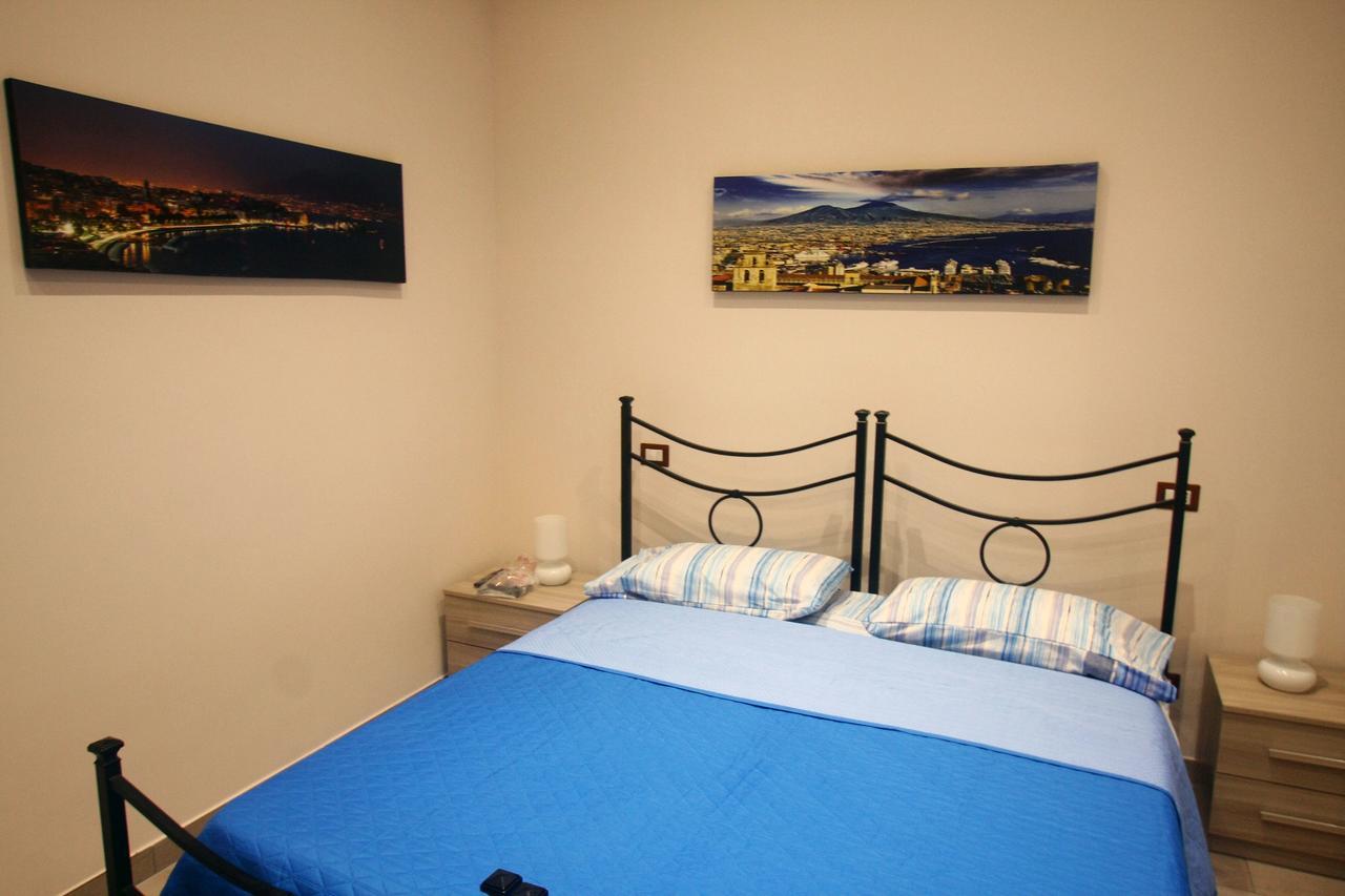 Casa Fedora Bed & Breakfast Napoli Dış mekan fotoğraf