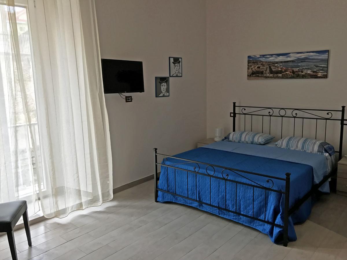 Casa Fedora Bed & Breakfast Napoli Dış mekan fotoğraf